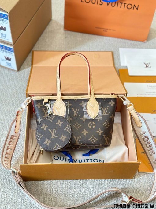 LV's new ultra mini Neverfull - Image 3