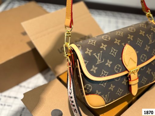LV popular King's Law Stick Bag - Image 4