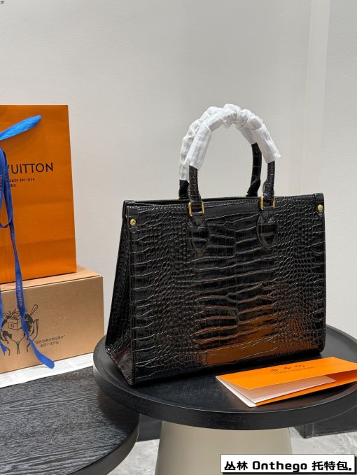 LV Jungle On the Go Crocodile Pattern Tote Tote Bag