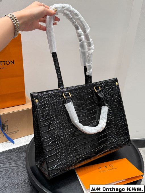 LV Jungle On the Go Crocodile Pattern Tote Tote Bag - Image 4