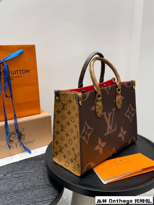 LV Jungle on the go Old Flower Tote Tote Bag - Image 5