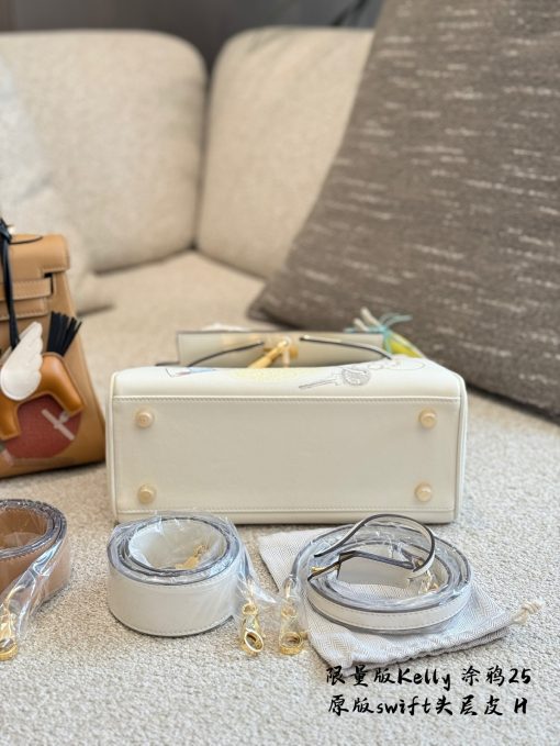 Kelly 25 Cream White Graffiti Limited Edition Inandout - Image 9