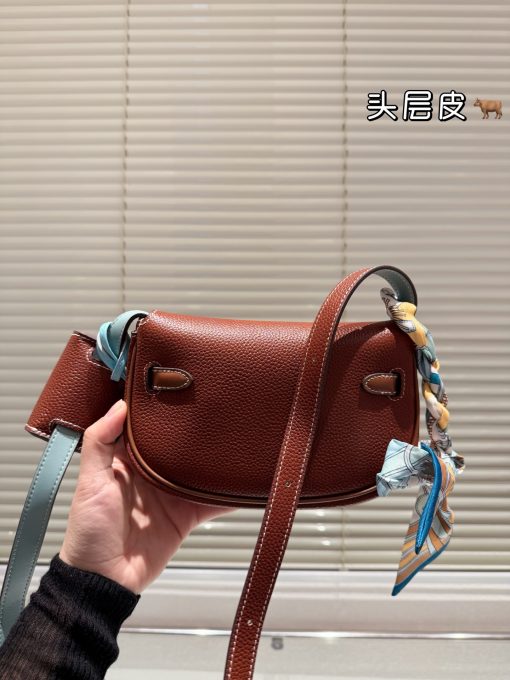 Hermes' new Kelly Moove - Image 8