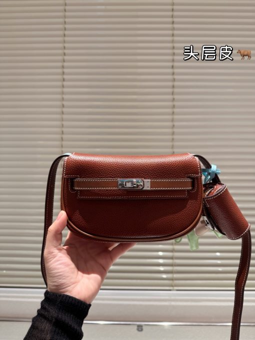 Hermes' new Kelly Moove - Image 9