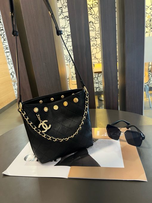 Chanel 'Hippie Bag' - Image 4