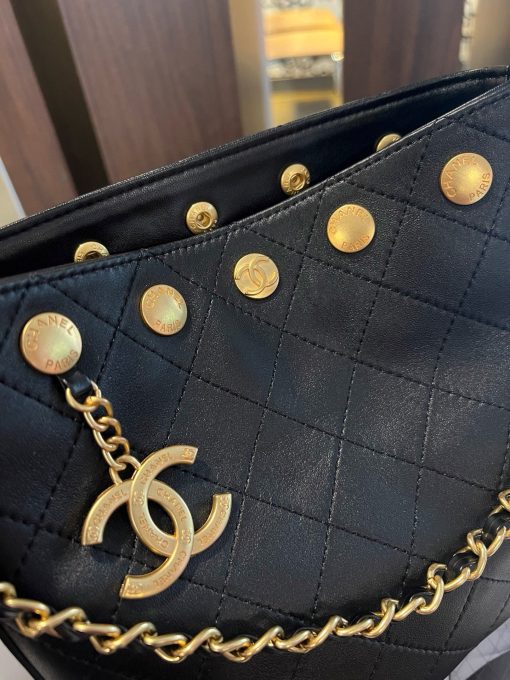 Chanel 'Hippie Bag' - Image 10