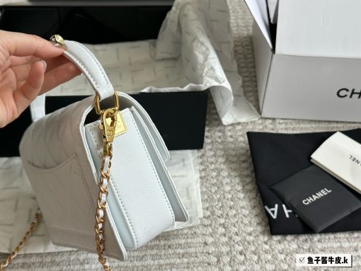24K Chanel new handle cover bag - Image 5