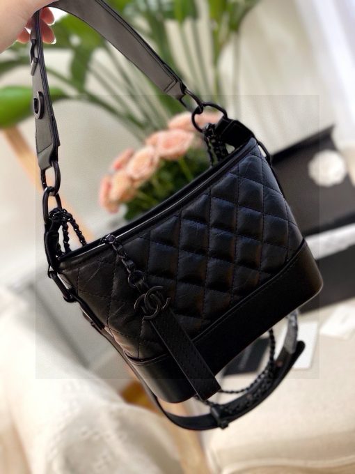 CHANEL Stray Bag Black