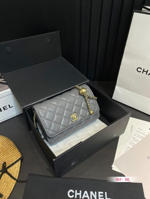 Chanel Golden Ball Wealth Bag - Image 4