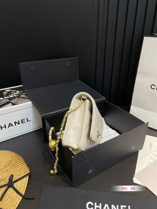 Chanel Golden Ball Wealth Bag - Image 10