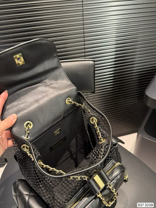 CHANEL25s Chanel hollow mesh backpack - Image 10