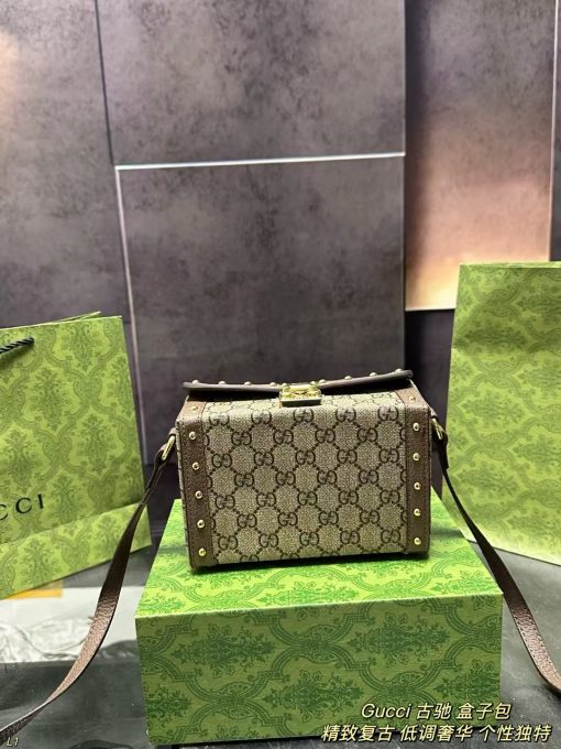 Gucci Vintage Box Bag