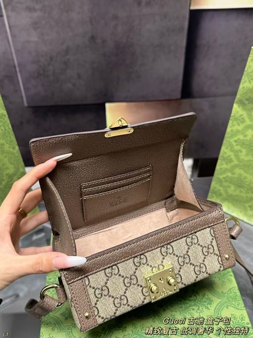Gucci Vintage Box Bag - Image 10