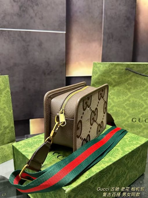 Gucci vintage camera bag - Image 6