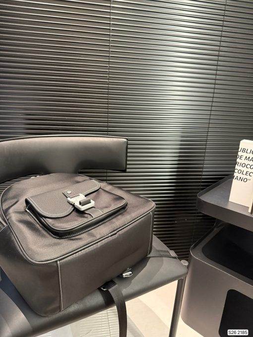 Dior backpack - Image 9