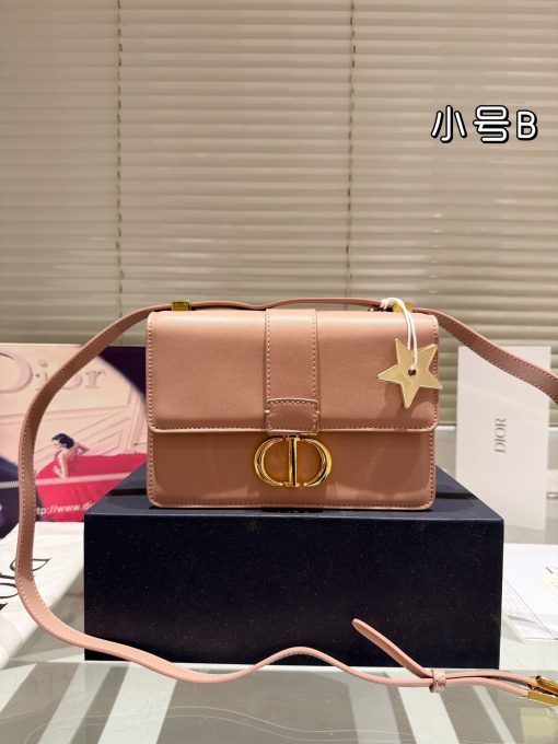 Dior Montaigne's new collection - Image 2
