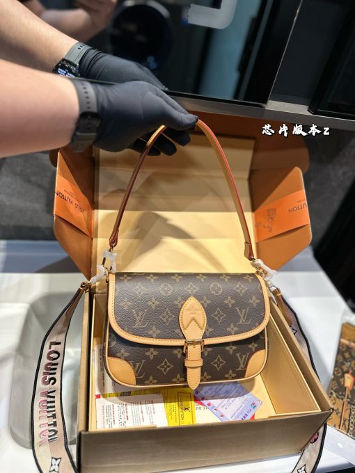 Lv Law Stick Bag