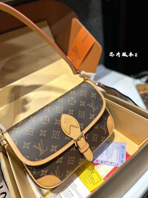 Lv Law Stick Bag - Image 3