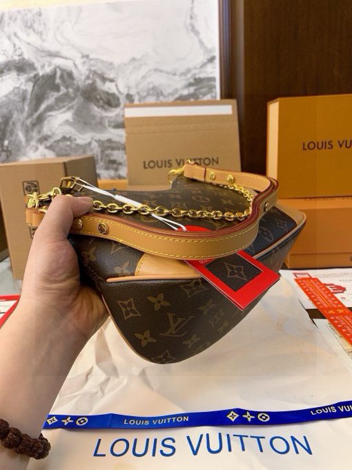 LV Boulogne croissant - Image 8