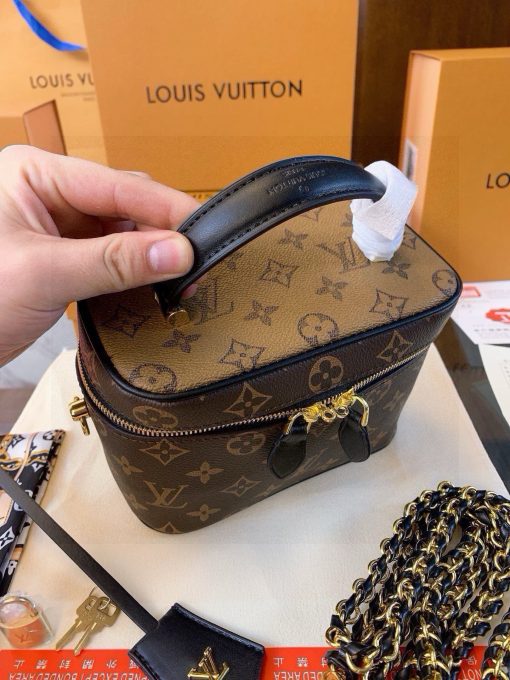 Lv Vanity Floral Makeup Case - Image 3