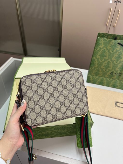 GUCCI messenger bag - Image 4