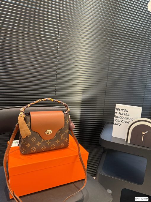 Lv tote bag - Image 2
