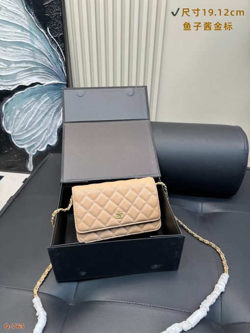 Chanel Wealth Bag - Image 5
