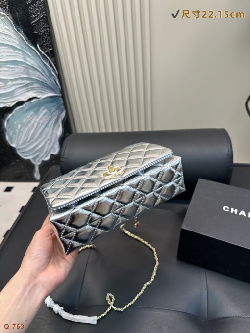 Chanel Wealth bag - Image 8