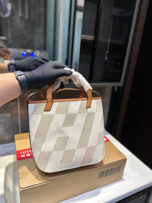 Hermes new HenBIals