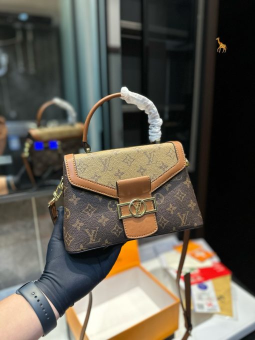 Lv handbag - Image 5