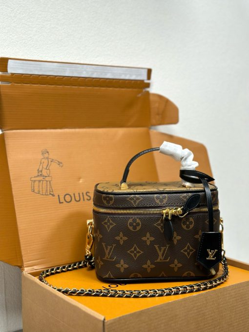 LV cosmetic case - Image 6