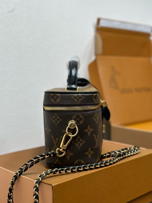 LV cosmetic case - Image 7