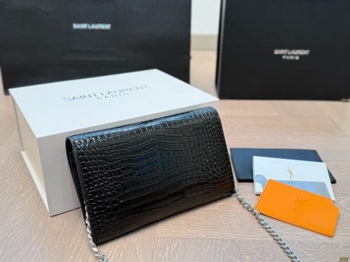 Saint Laurent Uptown envelope package - Image 7