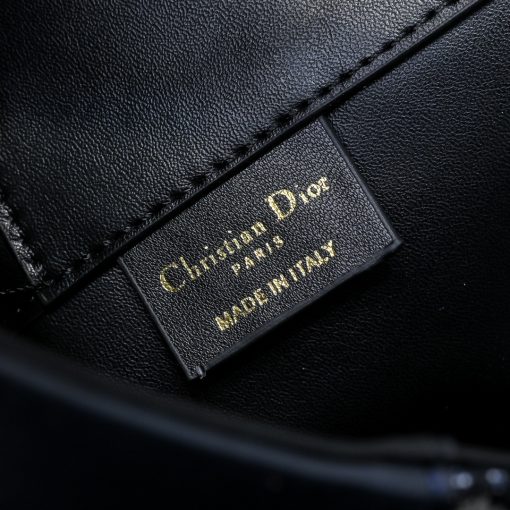 Dior Signature Bucket Bag - Image 9