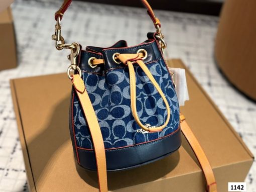 Coach Cowboy Bucket Bag - Image 8