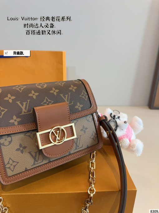 LV Dauphine bag - Image 4