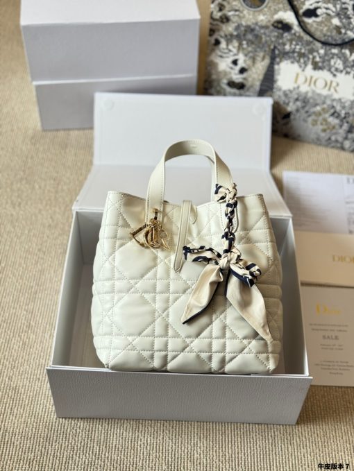Dior's new Toujours - Image 8