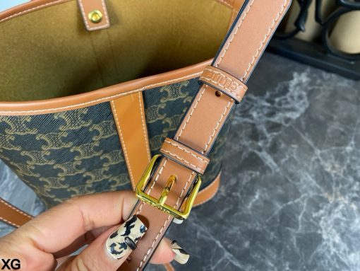 Celine bucket bag - Image 9