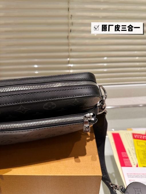 LV bag men's three in one Black Warrior three piece set Trio mailman bag - Image 4