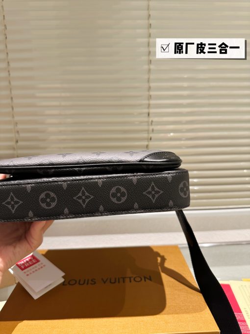LV bag men's three in one Black Warrior three piece set Trio mailman bag - Image 8