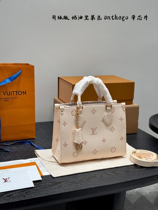 LVTote bag - Image 2
