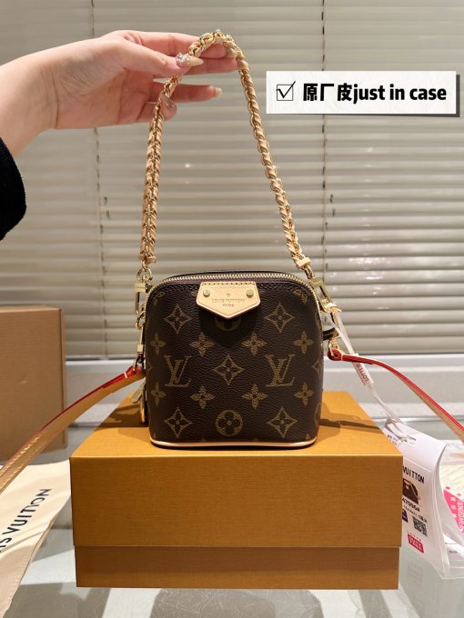 Lv new bag - Image 2