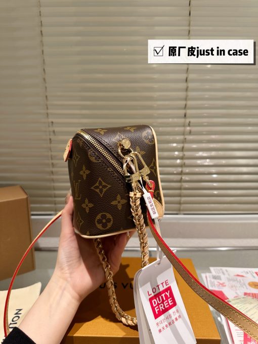 Lv new bag - Image 6