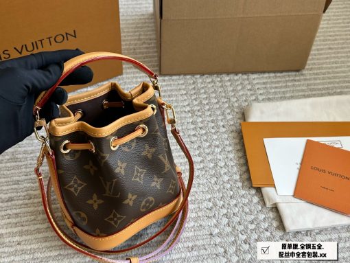 LV new small water bucket - Image 6