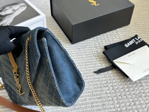 YSL caviar envelope - Image 7