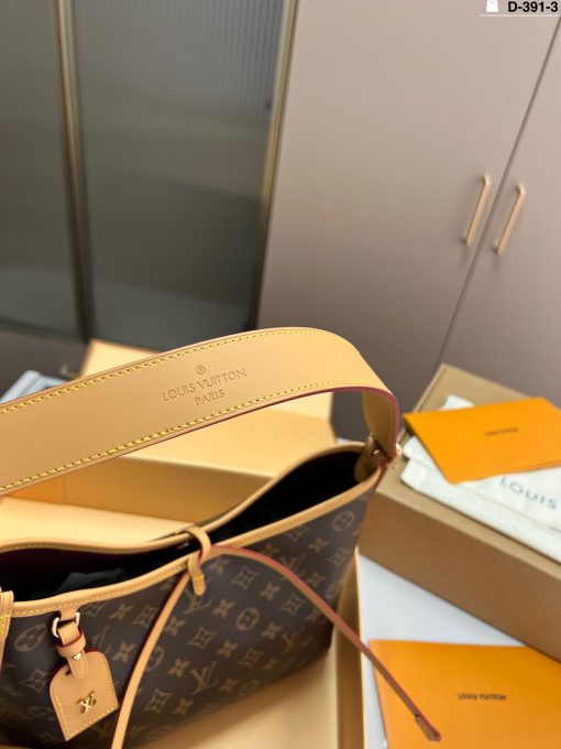 LV Louis Vuitton Carryall shopping bag - Image 8