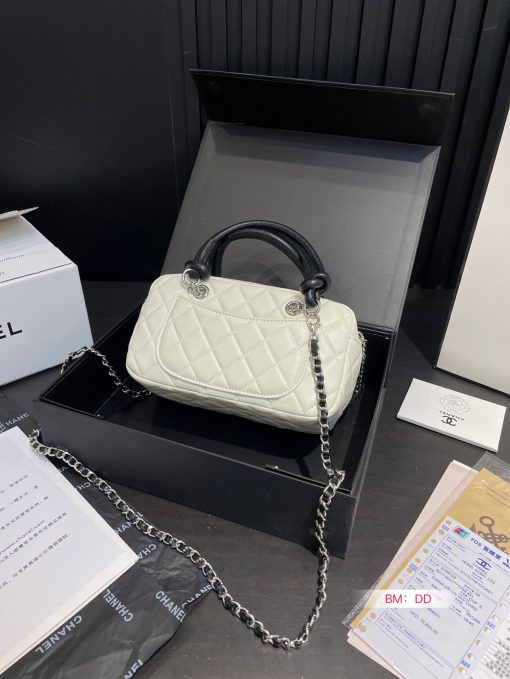 CHANEL vintage bowling bag - Image 7