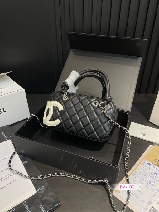 CHANEL vintage bowling bag - Image 9