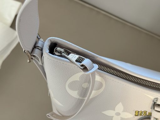  - Image 5
