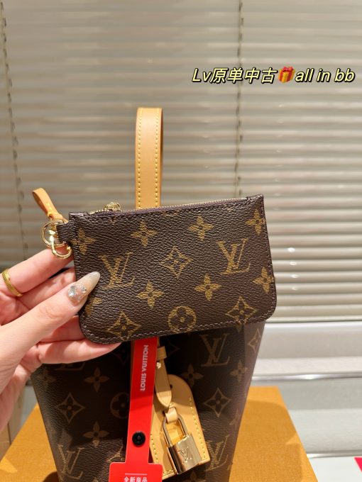  - Image 7